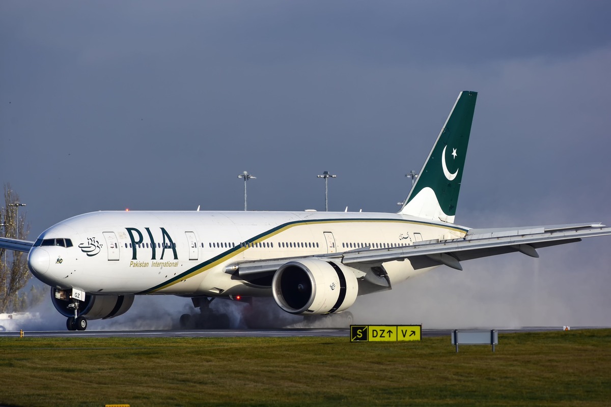 Court Challenges Sale of Pakistan International Airlines for Rs135 ...